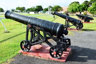 Garrison Cannons 
